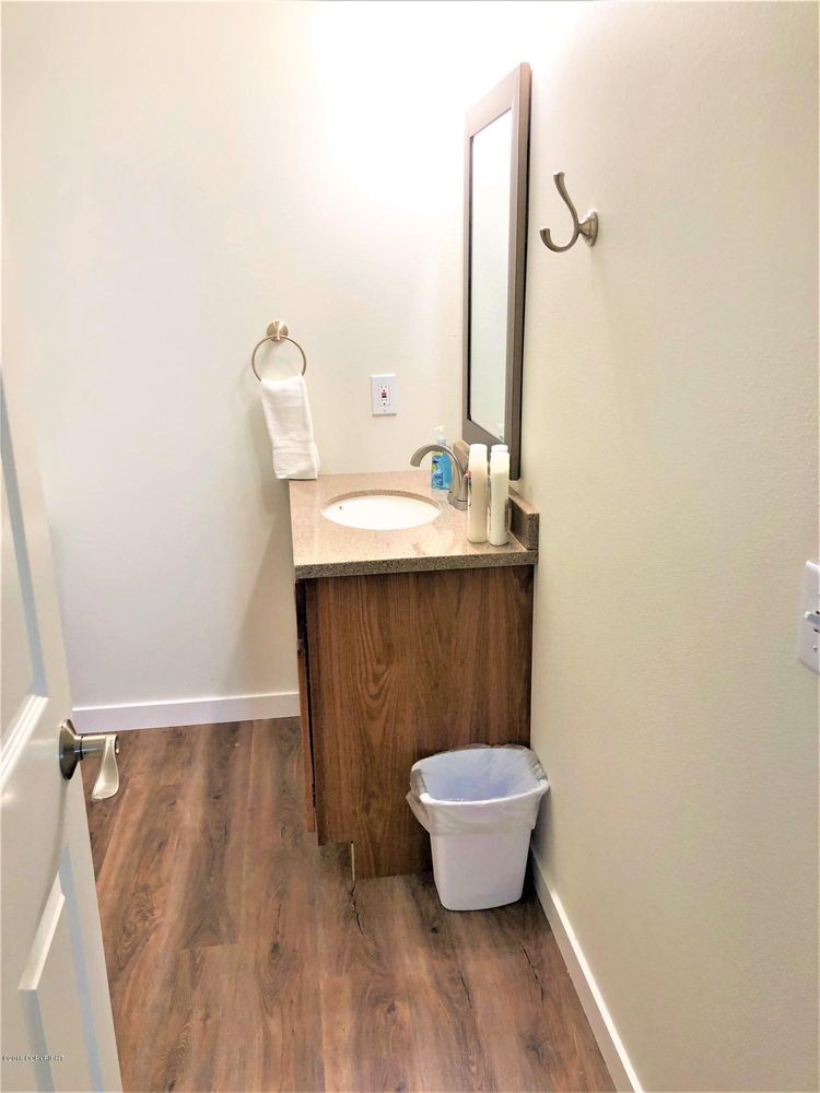 5679 Kenai Spur Hwy, Kenai, AK 99611